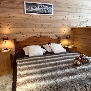 LAPRESKI, bel appartement esprit chalet, très confortable 4 étoiles Appartement Thônes